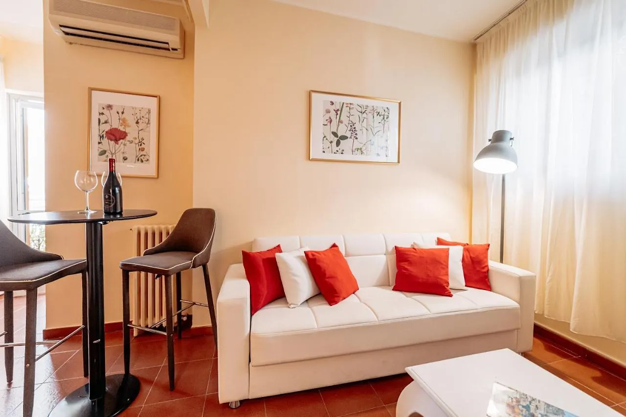 טאורמינה A Casitta Luxury Apartments